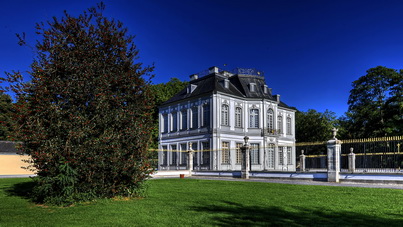 Schloss Falkenlust (c) jmw-film.de